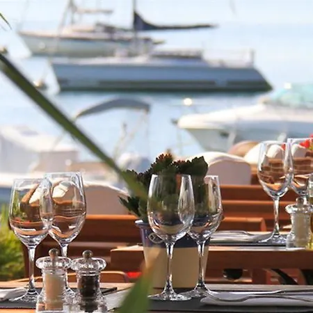 Hotel Restaurant Les Venetes